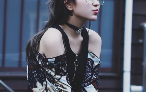 二十岁子宫内膜增厚怎么办？